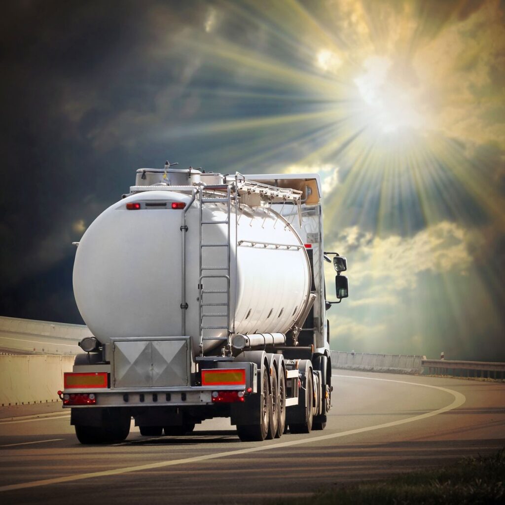 Water Tanker Delivery in Riyadh