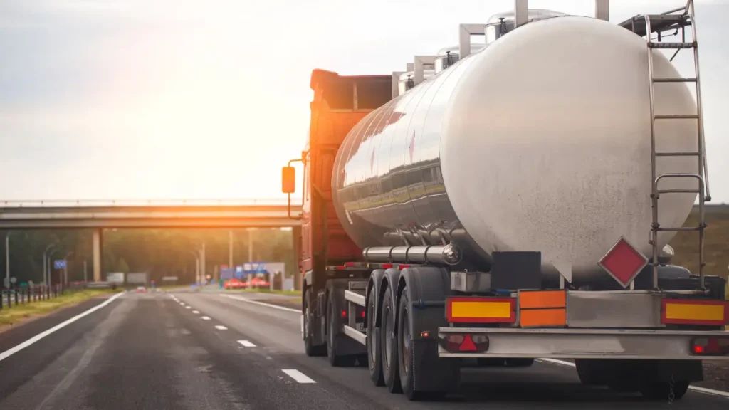 Water Tanker Delivery in Riyadh