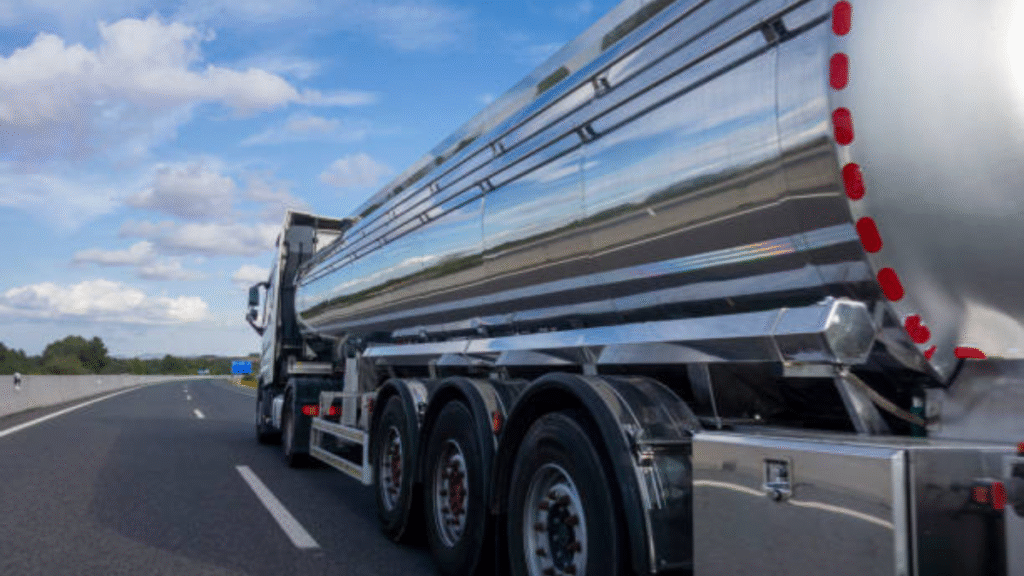 water tanker in Riyadh