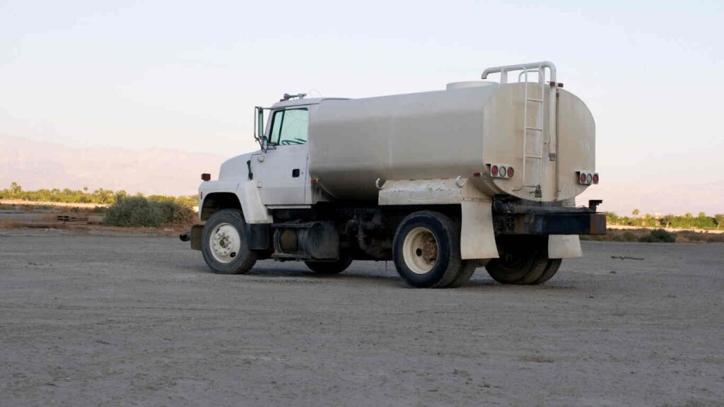 مورد صهاريج مياه بأسعار معقولة للمنازل والشركات بجودة عالية