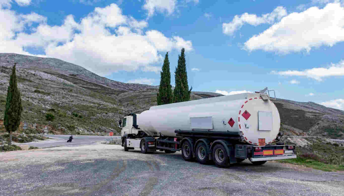 صهاريج مياه عالية الجودة من أفضل مورد ناقلة المياه في الرياض