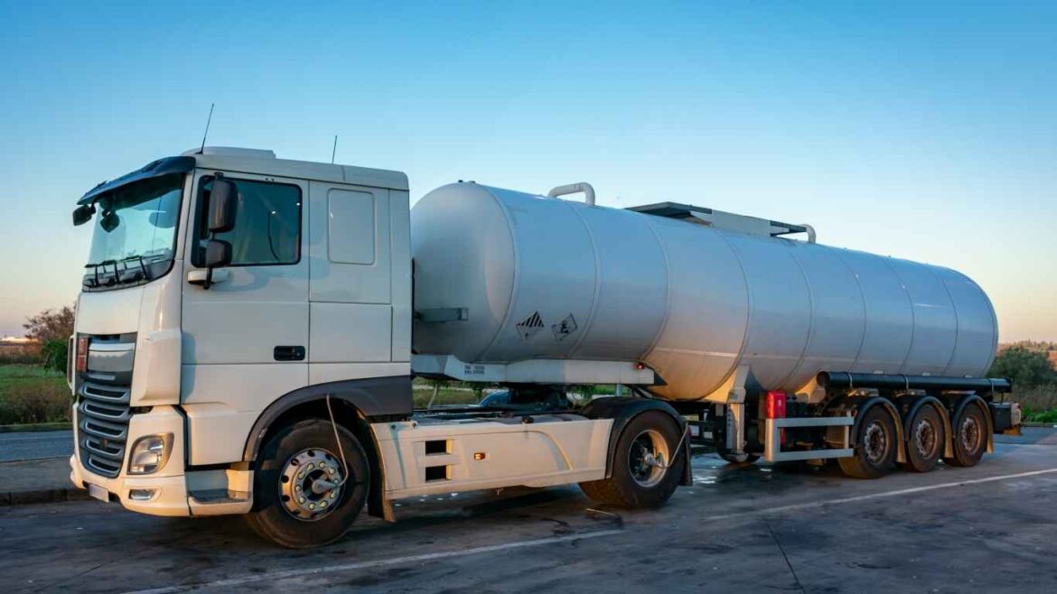 توصيل مياه نظيفة مع أفضل شركة وايت ماء جنوب الرياض