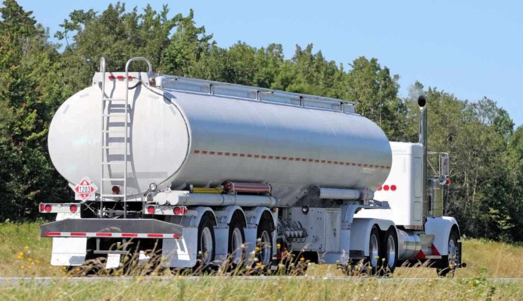 صهريج مياه جنوب الرياض سريع عند الطلب