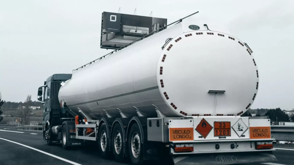 Reliable water tanker services for construction projects in Riyadh